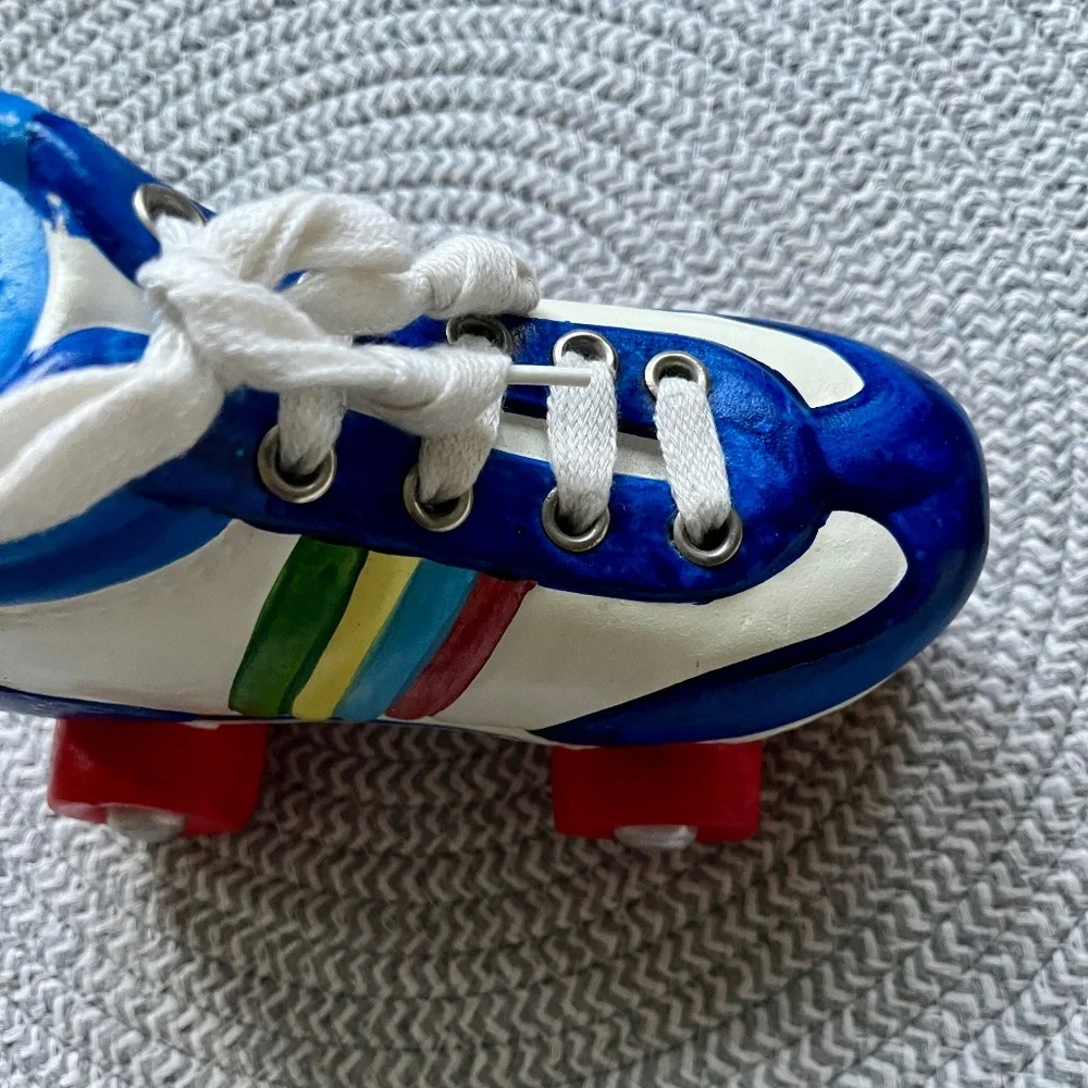 Vintage 1980s Ceramic Roller Skate Bank with Rainbow Stripes and Real Shoelace - Picture 6 of 8